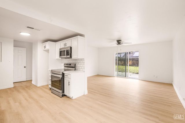 4600 Lantados Street, Bakersfield, CA 93307