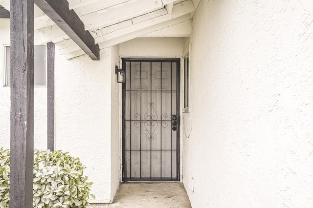 4600 Lantados Street, Bakersfield, CA 93307