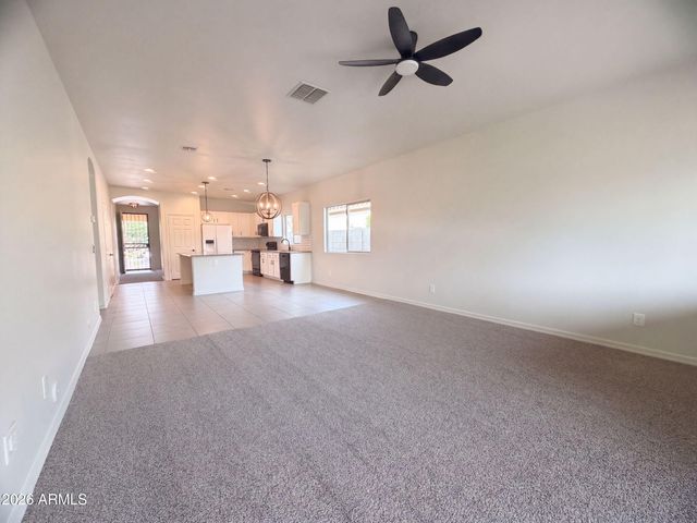 810 W WHISTLING THORN Avenue, San Tan Valley, AZ 85140
