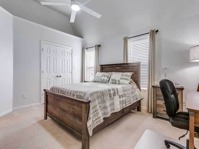 2700 Club Ridge Drive 22, Lewisville, TX 75067