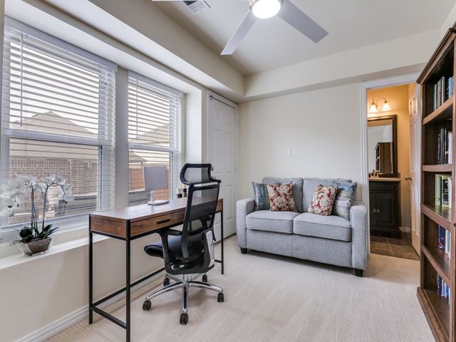 2700 Club Ridge Drive 22, Lewisville, TX 75067