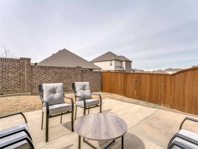 2700 Club Ridge Drive 22, Lewisville, TX 75067