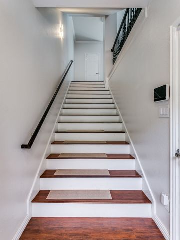 2700 Club Ridge Drive 22, Lewisville, TX 75067