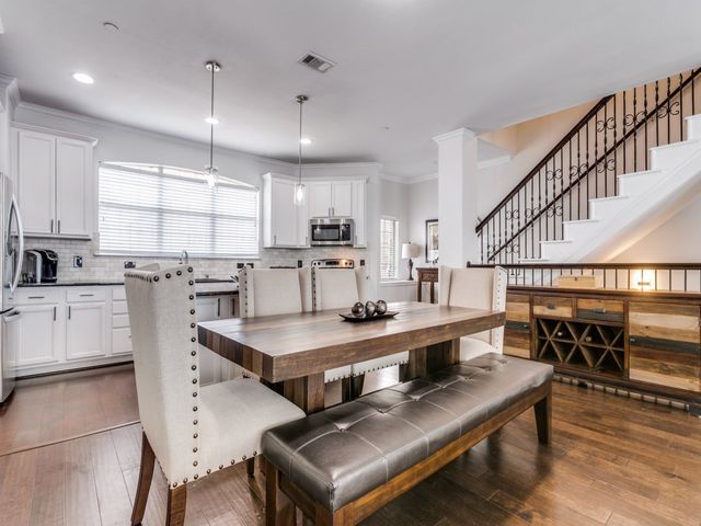 2700 Club Ridge Drive 22, Lewisville, TX 75067