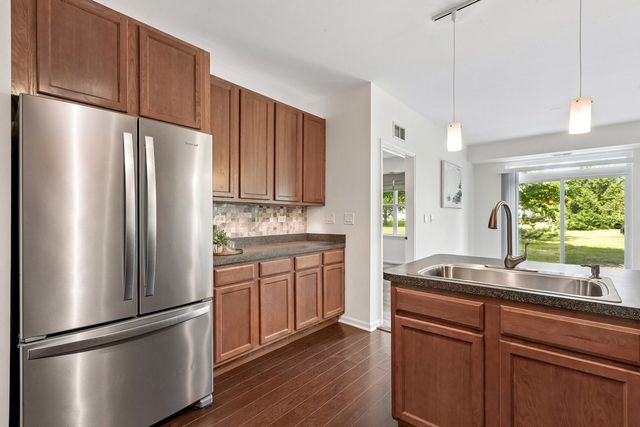 1248 Chesterton Drive, Volo, IL 60020