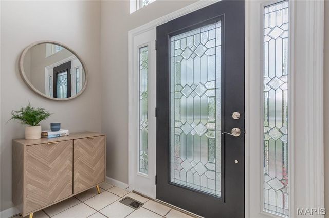 249 E Governor Place, St Charles, MO 63301