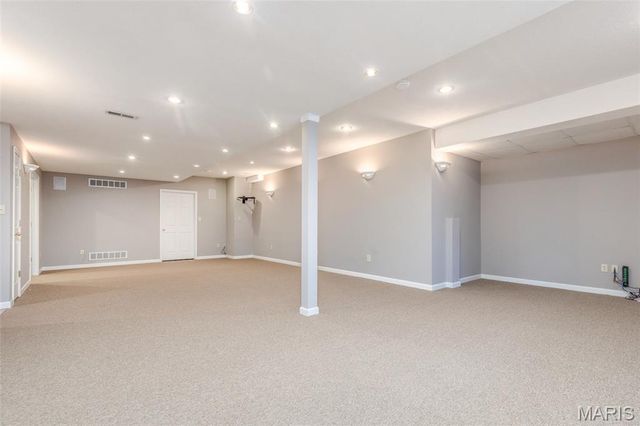 249 E Governor Place, St Charles, MO 63301