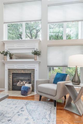 249 E Governor Place, St Charles, MO 63301