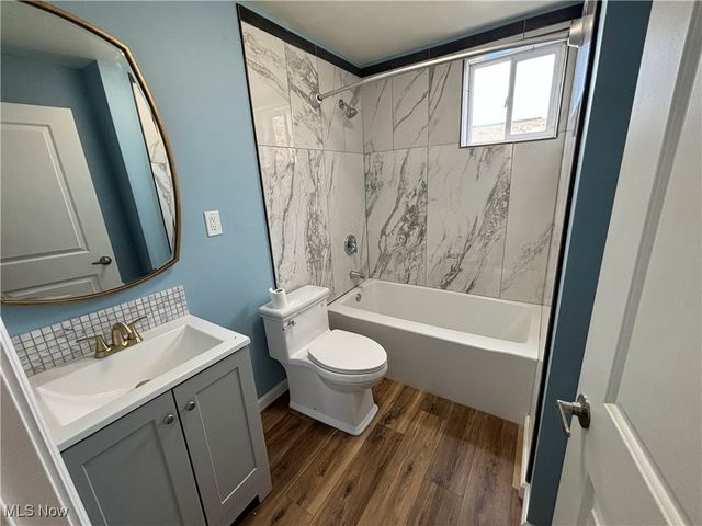 1445 W 52nd Street Down, Cleveland, OH 44102