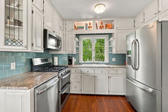 252 Main Street, Fairhaven, MA 02719