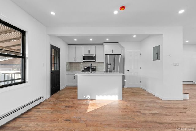 114-22 201st Street, Saint Albans, NY 11412