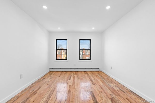 114-22 201st Street, Saint Albans, NY 11412