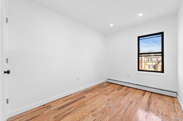 114-22 201st Street, Saint Albans, NY 11412