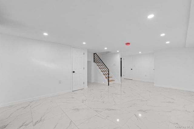 114-22 201st Street, Saint Albans, NY 11412