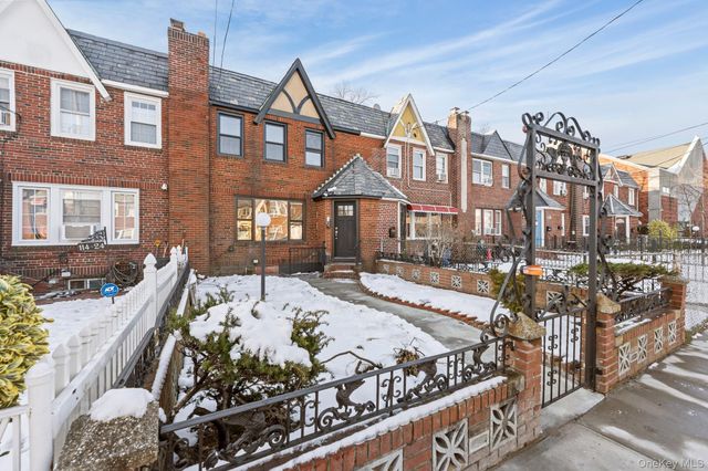 114-22 201st Street, Saint Albans, NY 11412