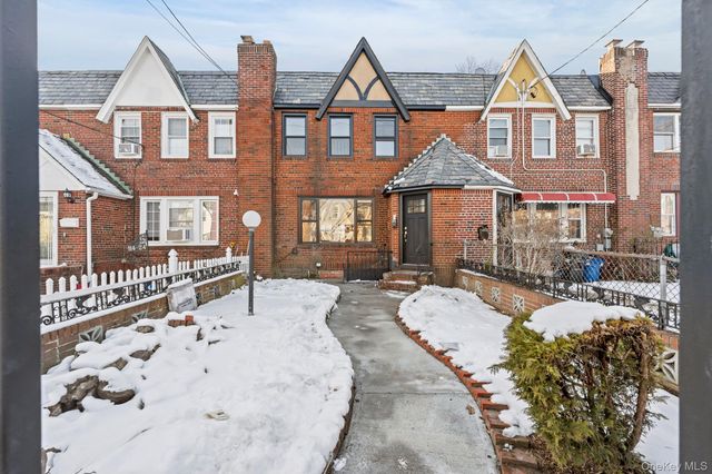 114-22 201st Street, Saint Albans, NY 11412