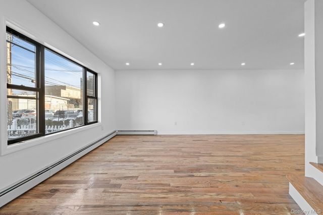 114-22 201st Street, Saint Albans, NY 11412