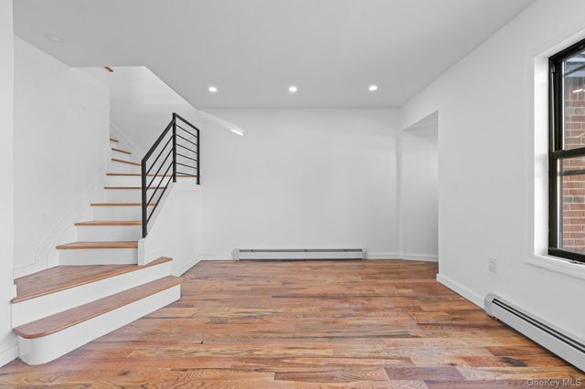 114-22 201st Street, Saint Albans, NY 11412