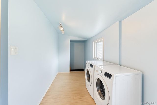 56 Eastview Road, Ronkonkoma, NY 11779