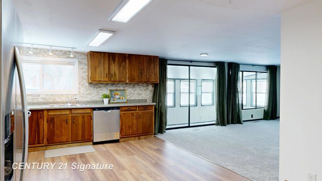 1202 Janice Lane, Beaverton, MI 48612