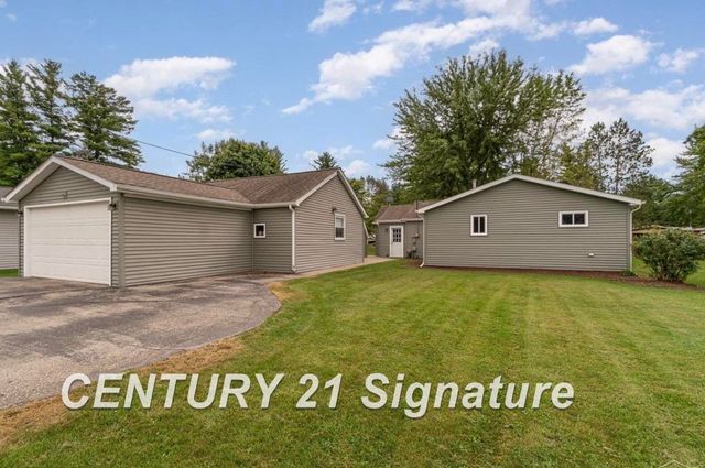 1202 Janice Lane, Beaverton, MI 48612