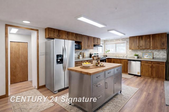1202 Janice Lane, Beaverton, MI 48612