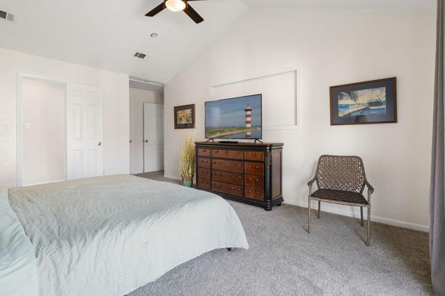 3902 Knollcrest Drive, Montgomery, TX 77356