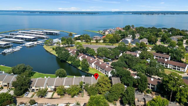 3902 Knollcrest Drive, Montgomery, TX 77356