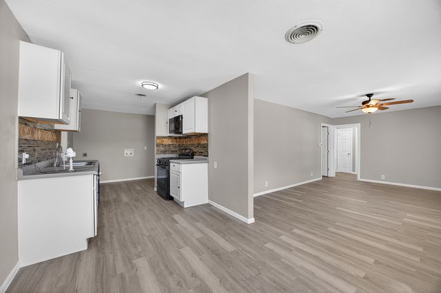 2709 New York Avenue, Fort Worth, TX 76104