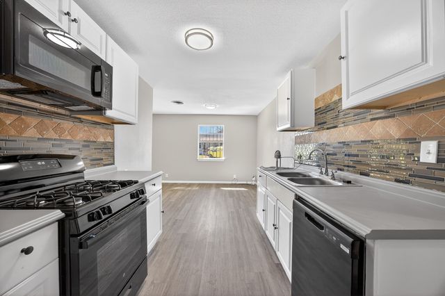 2709 New York Avenue, Fort Worth, TX 76104