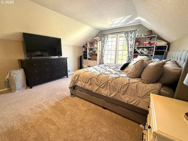 16230 Nw GIANOLA Ct, Beaverton, OR 97006