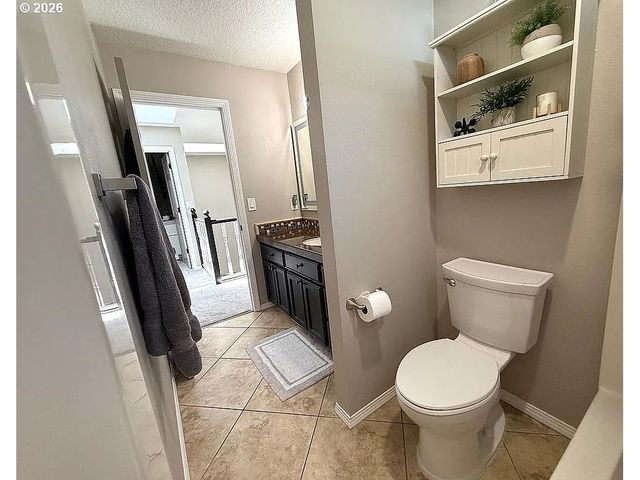 16230 Nw GIANOLA Ct, Beaverton, OR 97006