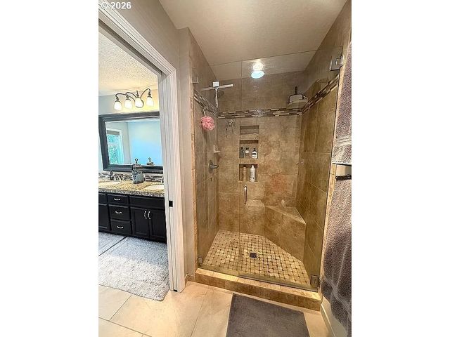 16230 Nw GIANOLA Ct, Beaverton, OR 97006