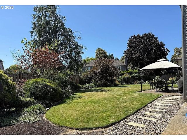 16230 Nw GIANOLA Ct, Beaverton, OR 97006