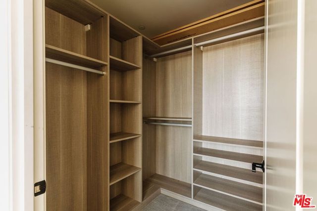 1050 S Grand Avenue 1901, Los Angeles, CA 90015