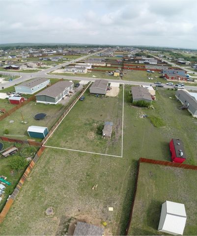 480 Ganado DR, Kyle, TX 78640