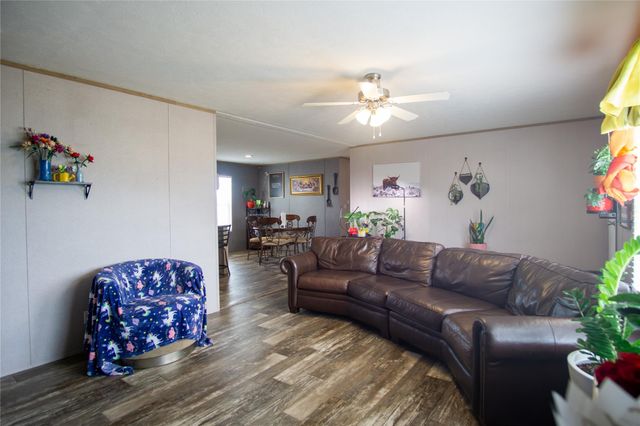 480 Ganado DR, Kyle, TX 78640