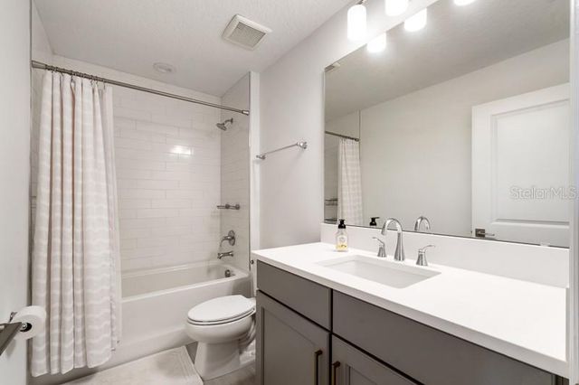 13953 EASDALE ALLEY, Winter Garden, FL 34787