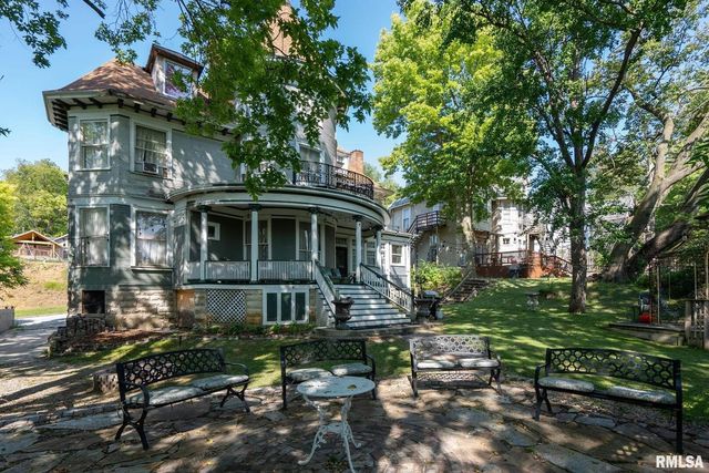 817 W 7TH Street, Davenport, IA 52802