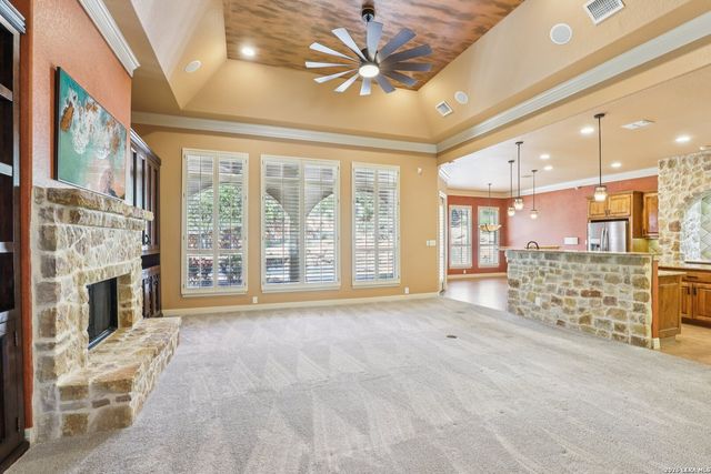 315 Santa Domingo, Helotes, TX 78023