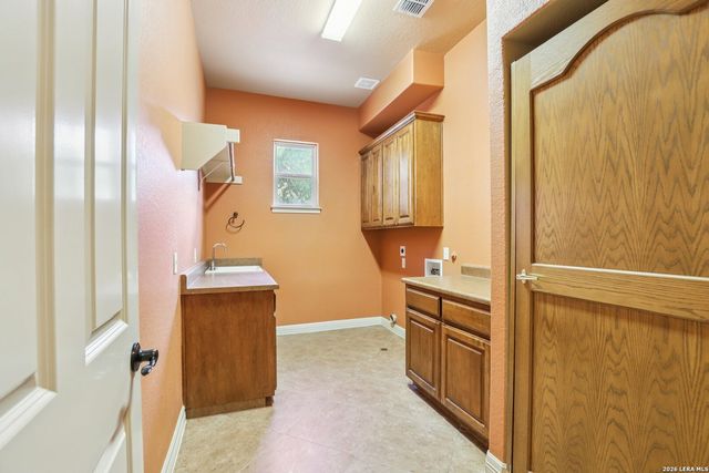 315 Santa Domingo, Helotes, TX 78023