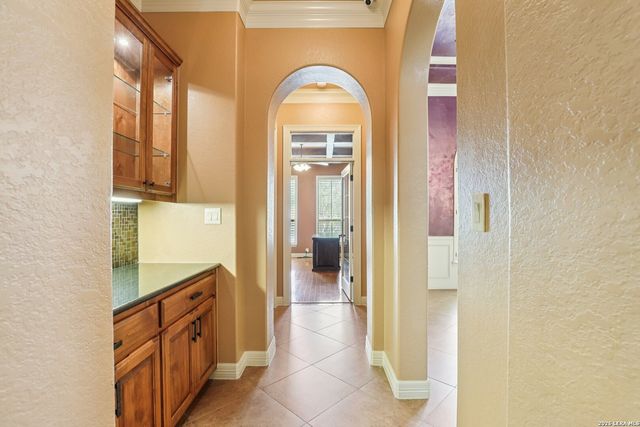 315 Santa Domingo, Helotes, TX 78023