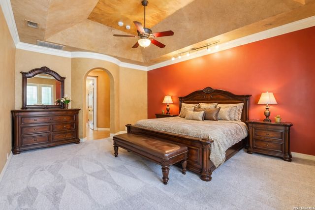 315 Santa Domingo, Helotes, TX 78023