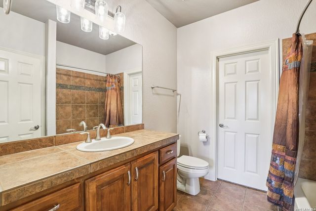 315 Santa Domingo, Helotes, TX 78023