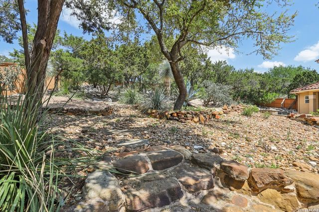 315 Santa Domingo, Helotes, TX 78023