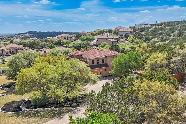 315 Santa Domingo, Helotes, TX 78023
