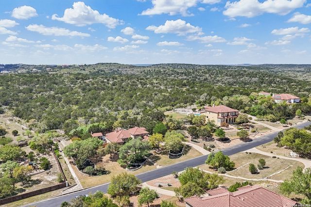 315 Santa Domingo, Helotes, TX 78023