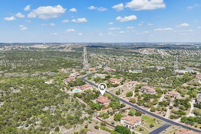 315 Santa Domingo, Helotes, TX 78023