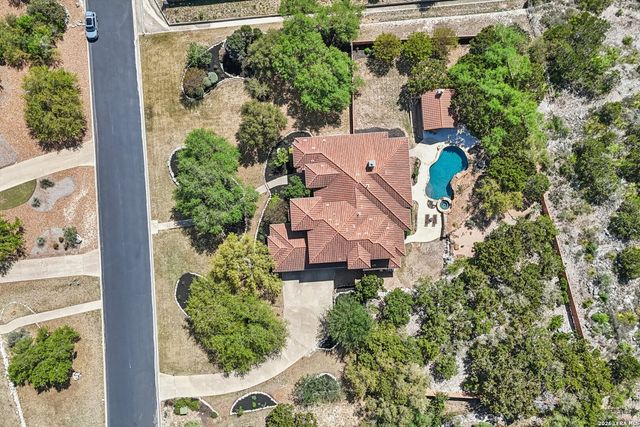 315 Santa Domingo, Helotes, TX 78023