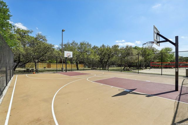 315 Santa Domingo, Helotes, TX 78023